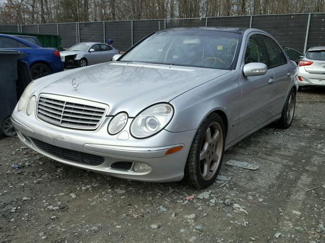 WDBUF83J54X123968 - 2004 MERCEDES-BENZ E 500 4MAT SILVER photo 2