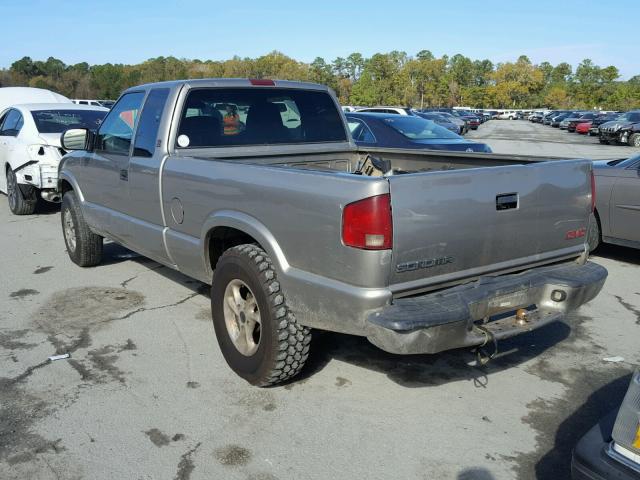 1GTDT19W028207482 - 2002 GMC SONOMA BEIGE photo 3