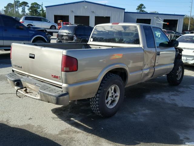 1GTDT19W028207482 - 2002 GMC SONOMA BEIGE photo 4