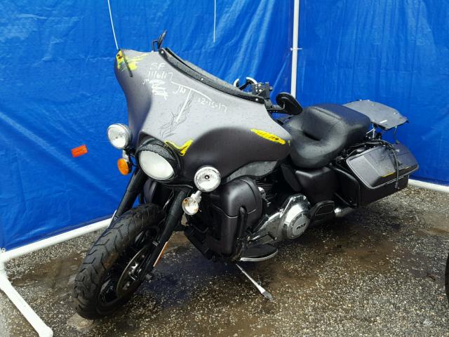 1HD1KEM12DB672925 - 2013 HARLEY-DAVIDSON FLHTK ELEC BLACK photo 2