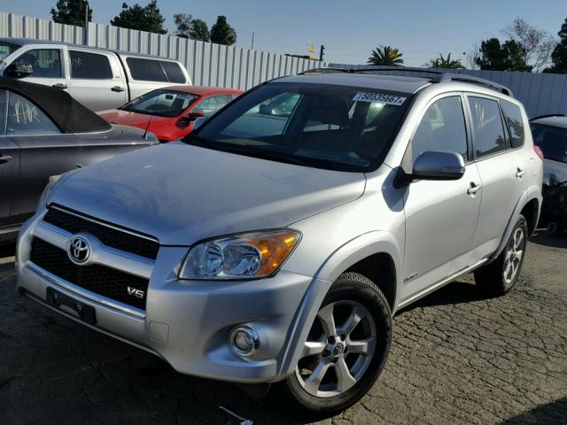 JTMBK31V39D001602 - 2009 TOYOTA RAV4 LIMIT SILVER photo 2