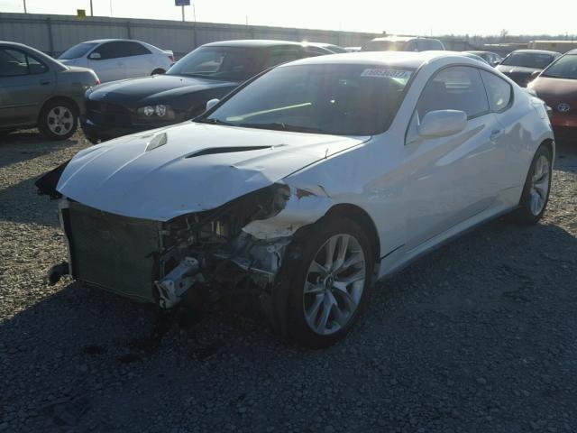 KMHHT6KD0DU092685 - 2013 HYUNDAI GENESIS CO WHITE photo 2