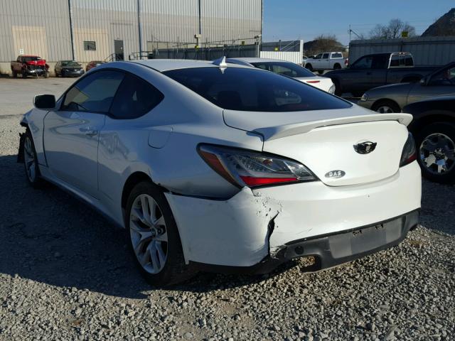 KMHHT6KD0DU092685 - 2013 HYUNDAI GENESIS CO WHITE photo 3