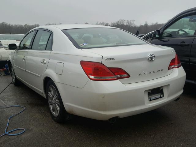 4T1BK36B47U235822 - 2007 TOYOTA AVALON XL WHITE photo 3