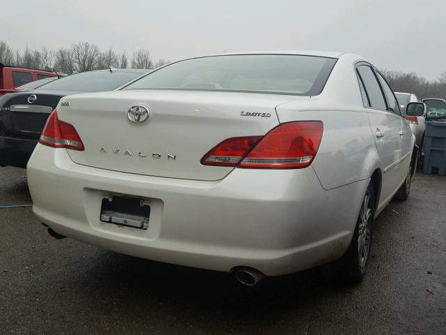 4T1BK36B47U235822 - 2007 TOYOTA AVALON XL WHITE photo 4