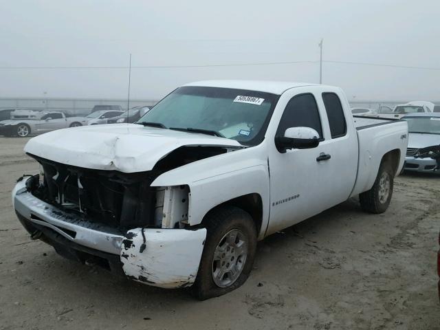 1GCEK19089Z212954 - 2009 CHEVROLET SILVERADO WHITE photo 2