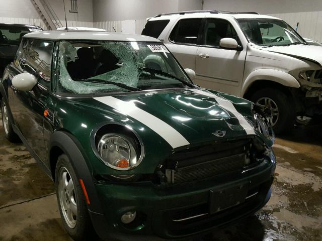 WMWSU3C54BT184198 - 2011 MINI COOPER GREEN photo 9