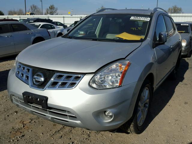 JN8AS5MT4CW261993 - 2012 NISSAN ROGUE S SILVER photo 2