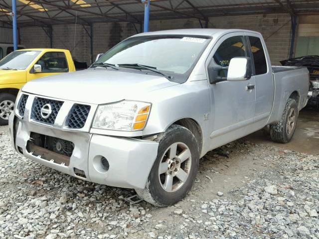 1N6AA06A24N539307 - 2004 NISSAN TITAN XE SILVER photo 2