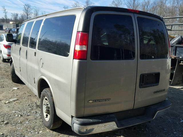 1GAGG25U641145716 - 2004 CHEVROLET EXPRESS G2 GRAY photo 3