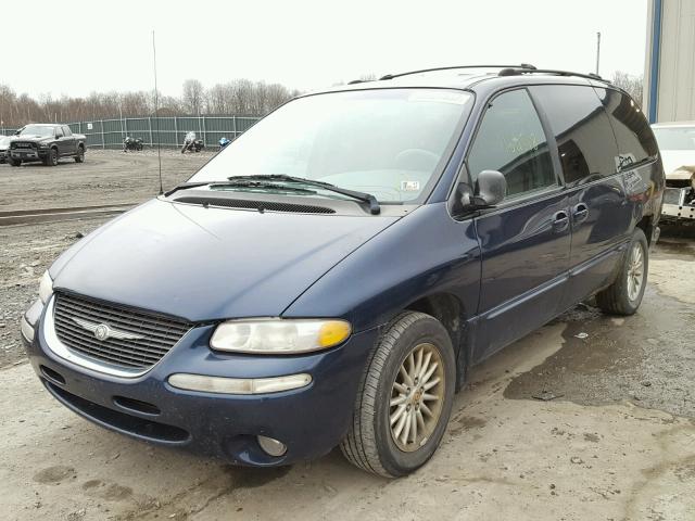 1C4GP44R4YB741603 - 2000 CHRYSLER TOWN & COU BLUE photo 2