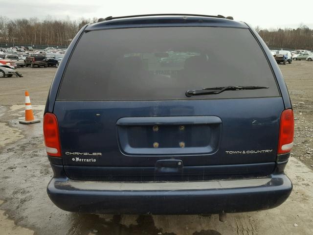 1C4GP44R4YB741603 - 2000 CHRYSLER TOWN & COU BLUE photo 9