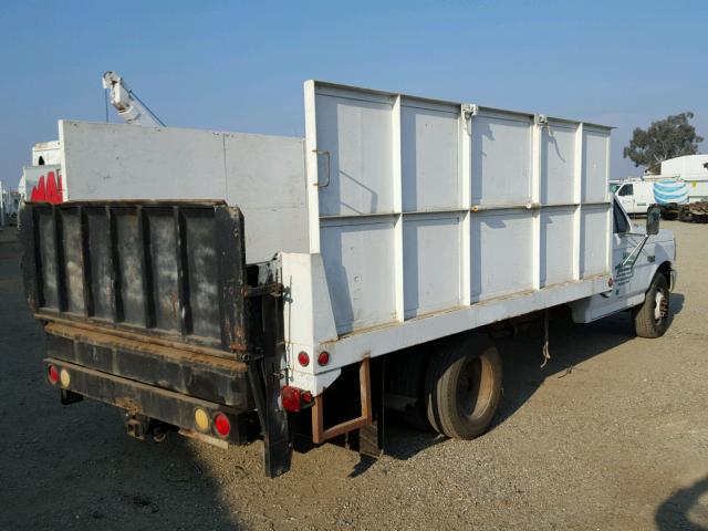 1FDKF37G6REA17909 - 1994 FORD F350 WHITE photo 4