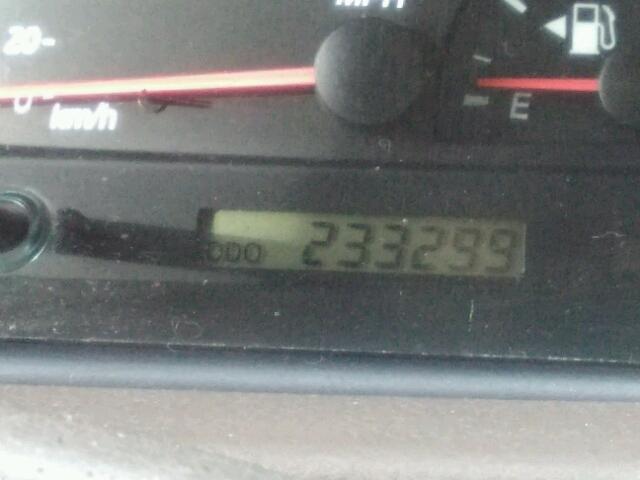 4T1BE32KX2U519588 - 2002 TOYOTA CAMRY LE SILVER photo 8