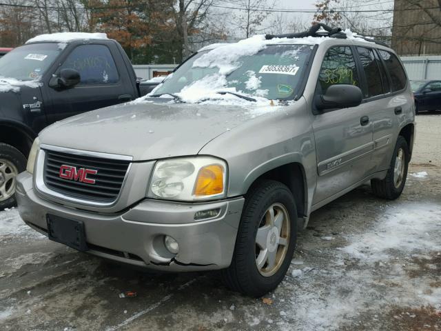 1GKDT13S722479525 - 2002 GMC ENVOY SILVER photo 2