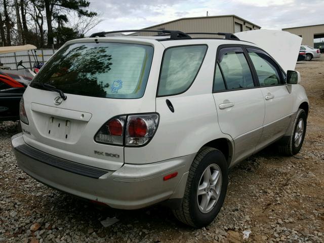 JTJGF10U820149763 - 2002 LEXUS RX 300 WHITE photo 4