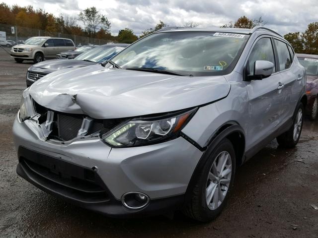 JN1BJ1CR1HW101372 - 2017 NISSAN ROGUE SPOR SILVER photo 2