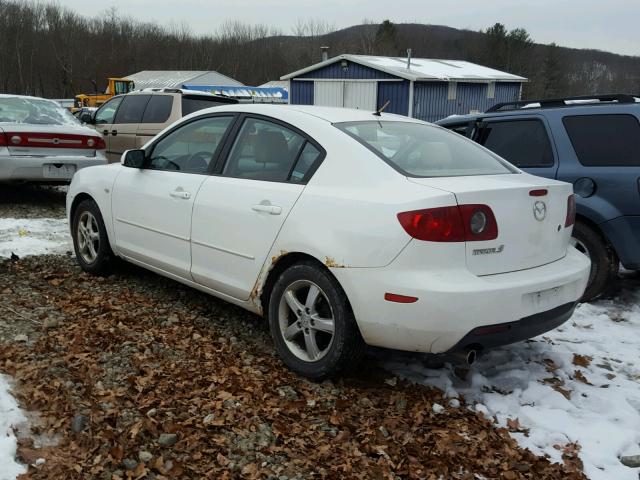 JM1BK12F741151850 - 2004 MAZDA 3 I WHITE photo 3