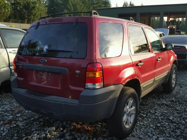 1FMYU93105KC52340 - 2005 FORD ESCAPE XLT RED photo 4