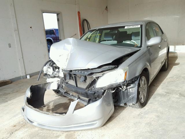 4T1BK36B96U162669 - 2006 TOYOTA AVALON XL SILVER photo 2