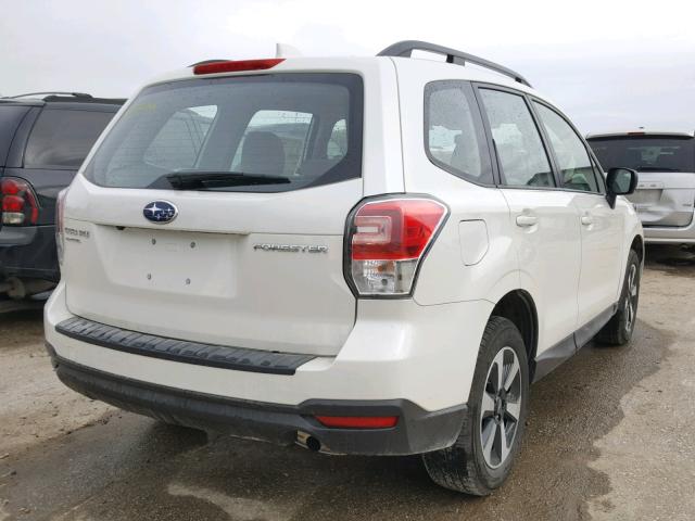 JF2SJABC8JH429118 - 2018 SUBARU FORESTER 2 WHITE photo 4