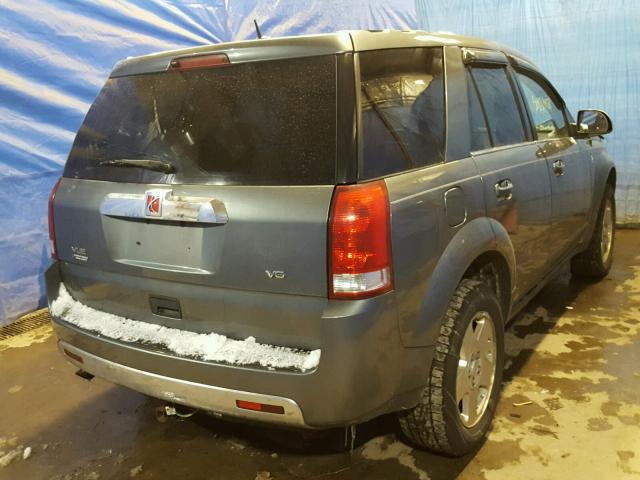 5GZCZ53446S893090 - 2006 SATURN VUE GRAY photo 4