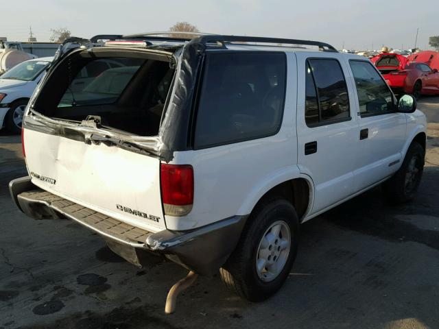 1GNDT13W7T2112390 - 1996 CHEVROLET BLAZER WHITE photo 4