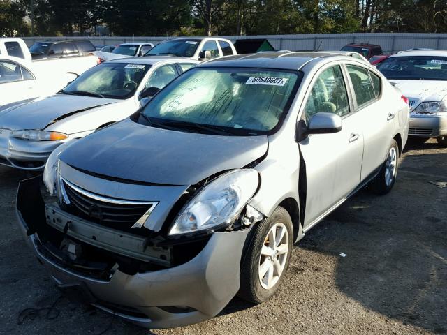 3N1CN7AP0DL880096 - 2013 NISSAN VERSA S GRAY photo 2