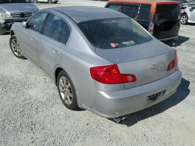 JNKCV51E05M216239 - 2005 INFINITI G35 SILVER photo 3