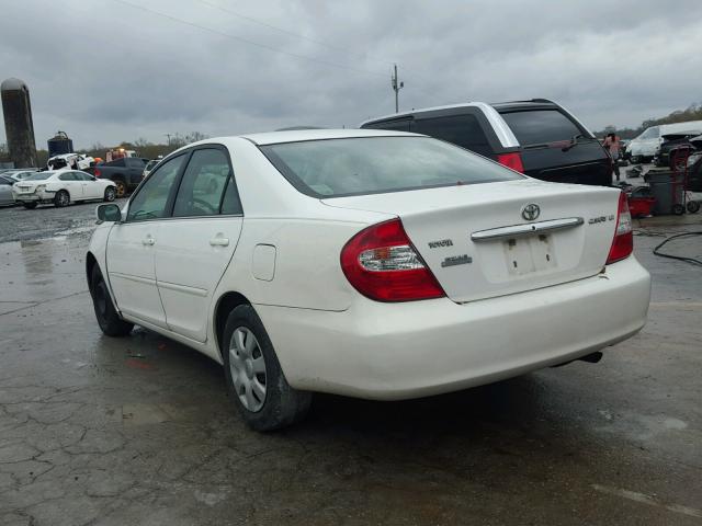 4T1BE32K64U323554 - 2004 TOYOTA CAMRY LE WHITE photo 3
