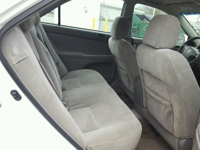 4T1BE32K64U323554 - 2004 TOYOTA CAMRY LE თეთრი ფოტო 6