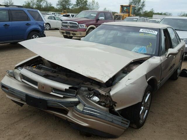 1G3HN53L2NH367899 - 1992 OLDSMOBILE 88 ROYALE BEIGE photo 2