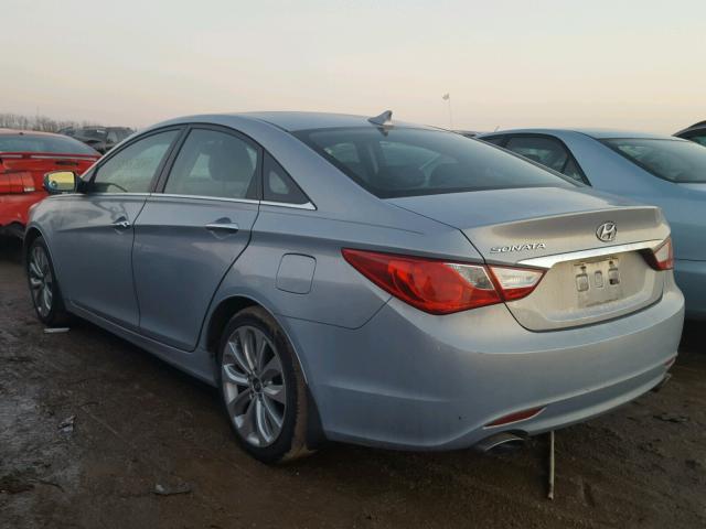 5NPEC4AC1BH177997 - 2011 HYUNDAI SONATA SE SILVER photo 3