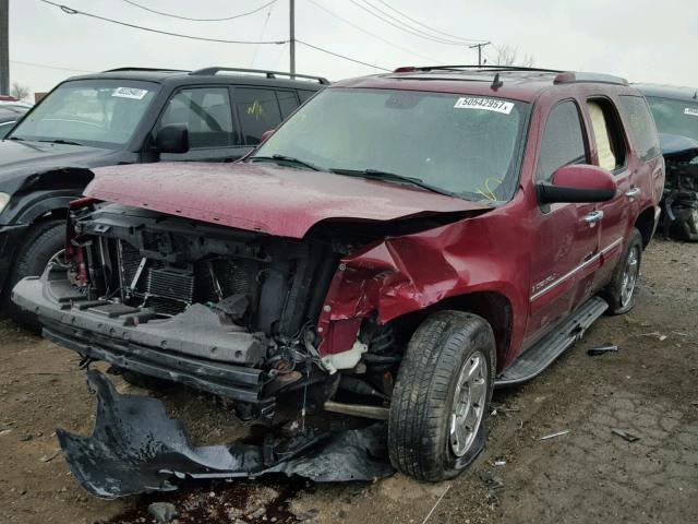 1GKFK63817J262577 - 2007 GMC YUKON DENA RED photo 2