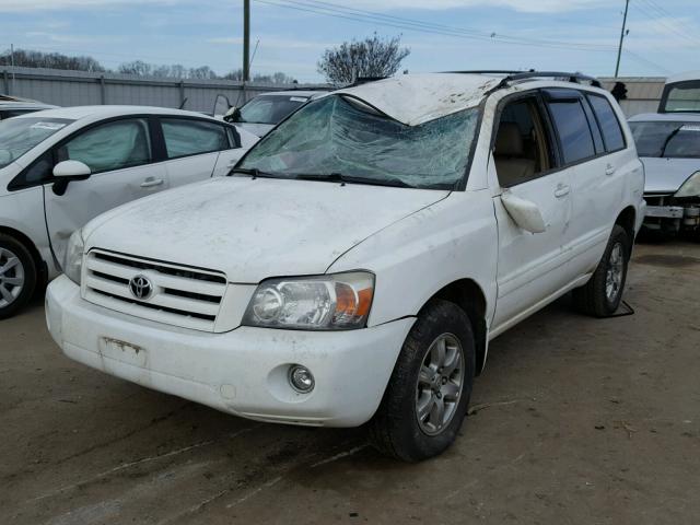 JTEEP21A050104382 - 2005 TOYOTA HIGHLANDER WHITE photo 2