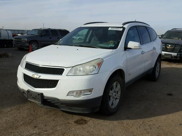 1GNLVFED2AS152033 - 2010 CHEVROLET TRAVERSE L WHITE photo 2