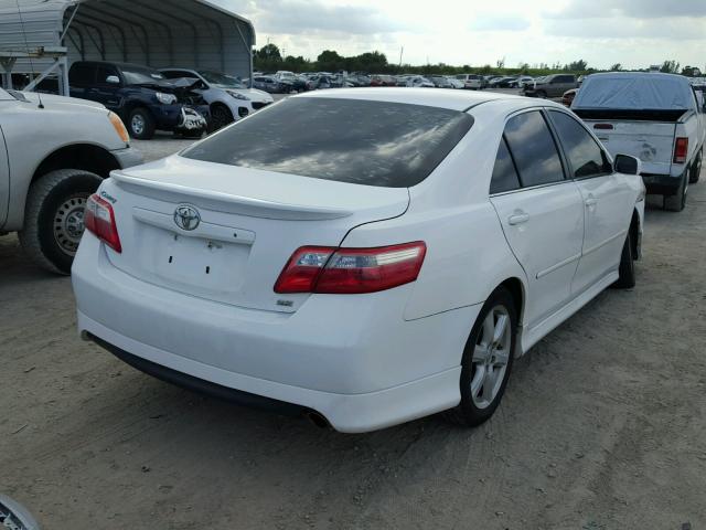 4T1BE46K49U825552 - 2009 TOYOTA CAMRY BASE WHITE photo 4