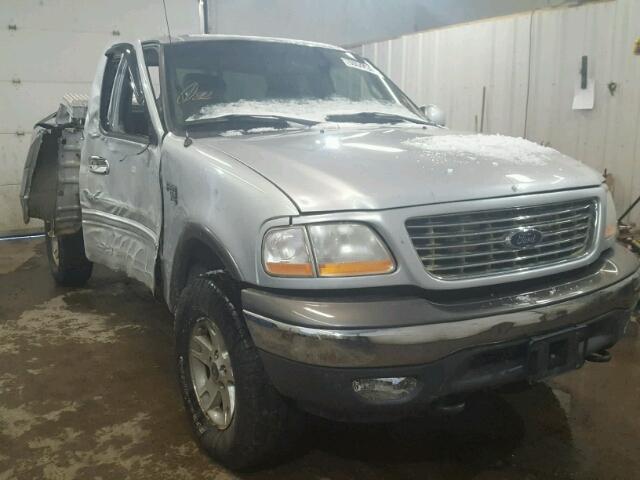 1FTRX18L32NA78673 - 2002 FORD F150 SILVER photo 1