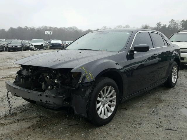 2C3CA4CG0BH573381 - 2011 CHRYSLER 300 BLACK photo 2