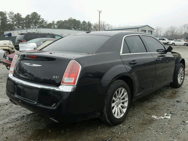 2C3CA4CG0BH573381 - 2011 CHRYSLER 300 BLACK photo 4