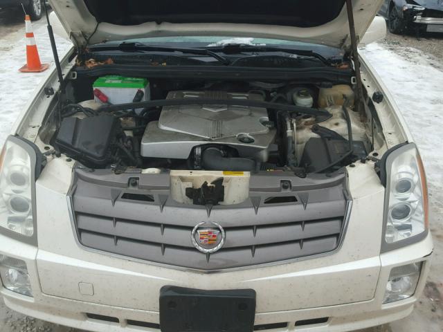 1GYEE637450227910 - 2005 CADILLAC SRX WHITE photo 7