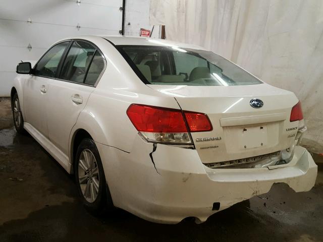 4S3BMBC64C3041680 - 2012 SUBARU LEGACY 2.5 WHITE photo 3