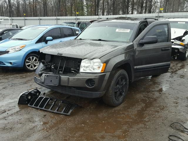 1J4GR48K65C722848 - 2005 JEEP GRAND CHER GRAY photo 2