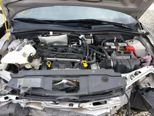 1FAHP36N79W266862 - 2009 FORD FOCUS SES SILVER photo 7