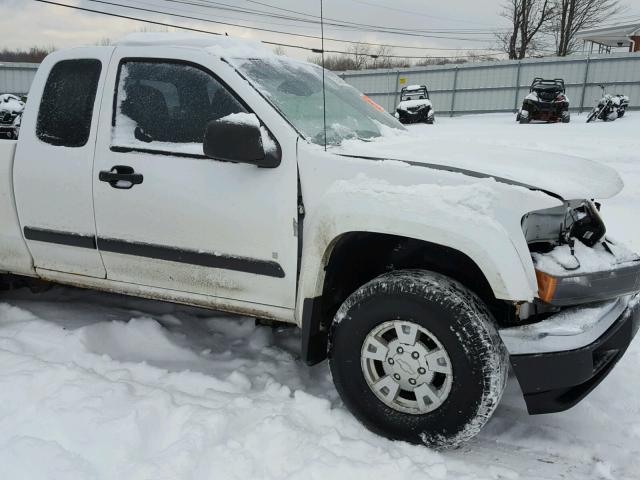 1GCDT49E188216192 - 2008 CHEVROLET COLORADO L WHITE photo 9