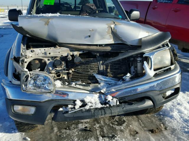 5TEWN72N41Z794984 - 2001 TOYOTA TACOMA XTR SILVER photo 9