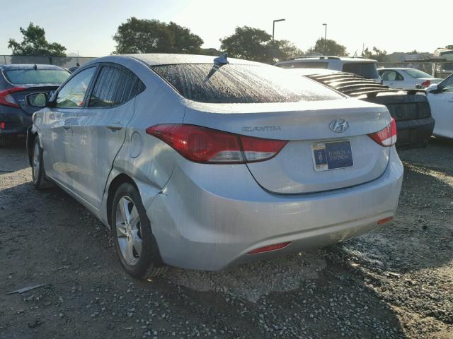 KMHDH4AE8DU969681 - 2013 HYUNDAI ELANTRA GL SILVER photo 3