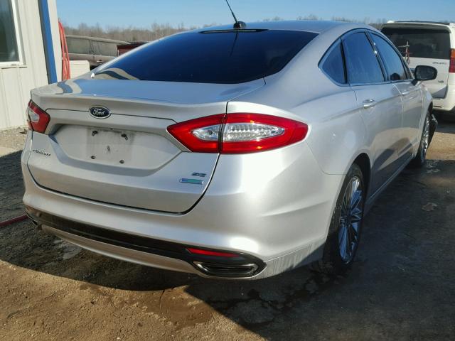 3FA6P0H99ER293256 - 2014 FORD FUSION SE SILVER photo 4