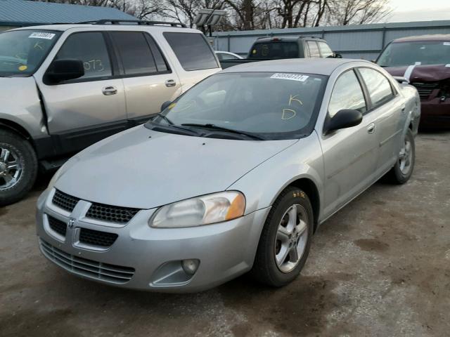 1B3EL56T84N168717 - 2004 DODGE STRATUS ES SILVER photo 2