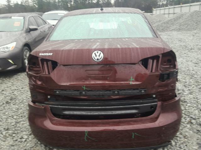 1VWAP7A30DC123137 - 2013 VOLKSWAGEN PASSAT S MAROON photo 9